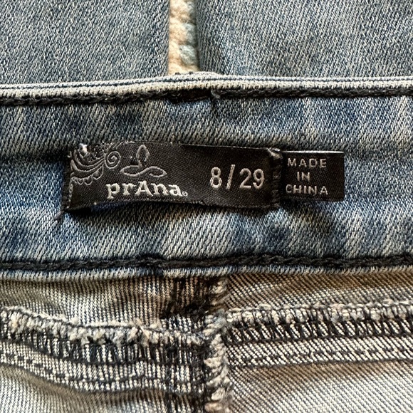 Prana - Buxton Jean - in dusted blue denim wash - Picture 4 of 9